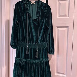 Listicle Elegant Velvet Green Dress Drop Waist, Tiered, Size S